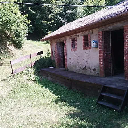 La Chaumiere, Maisonnette Pour 1 A 2 Personnes