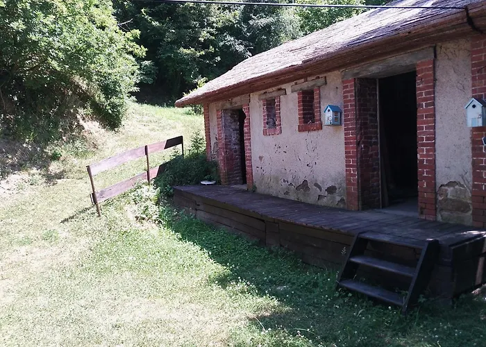 La Chaumiere, Maisonnette Pour 1 A 2 Personnes