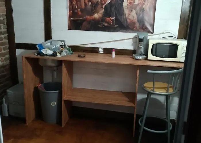 La Chaumiere, Maisonnette Pour 1 A 2 Personnes Pensionat Cransac